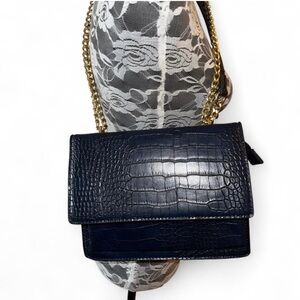 Elegant Dark Navy Blue Croc-Embossed Chain Bag
